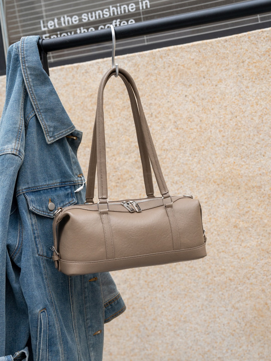 Vintage First-layer Vegetable-tanned Leather Pillow Bag, Large-capacity Genuine Leather Women's Bag, Cross-border European And American Style Single-shoulder Underarm Bag