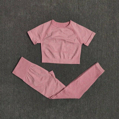 FlexFit Seamless Women’s Yoga Set: Comfort & Style