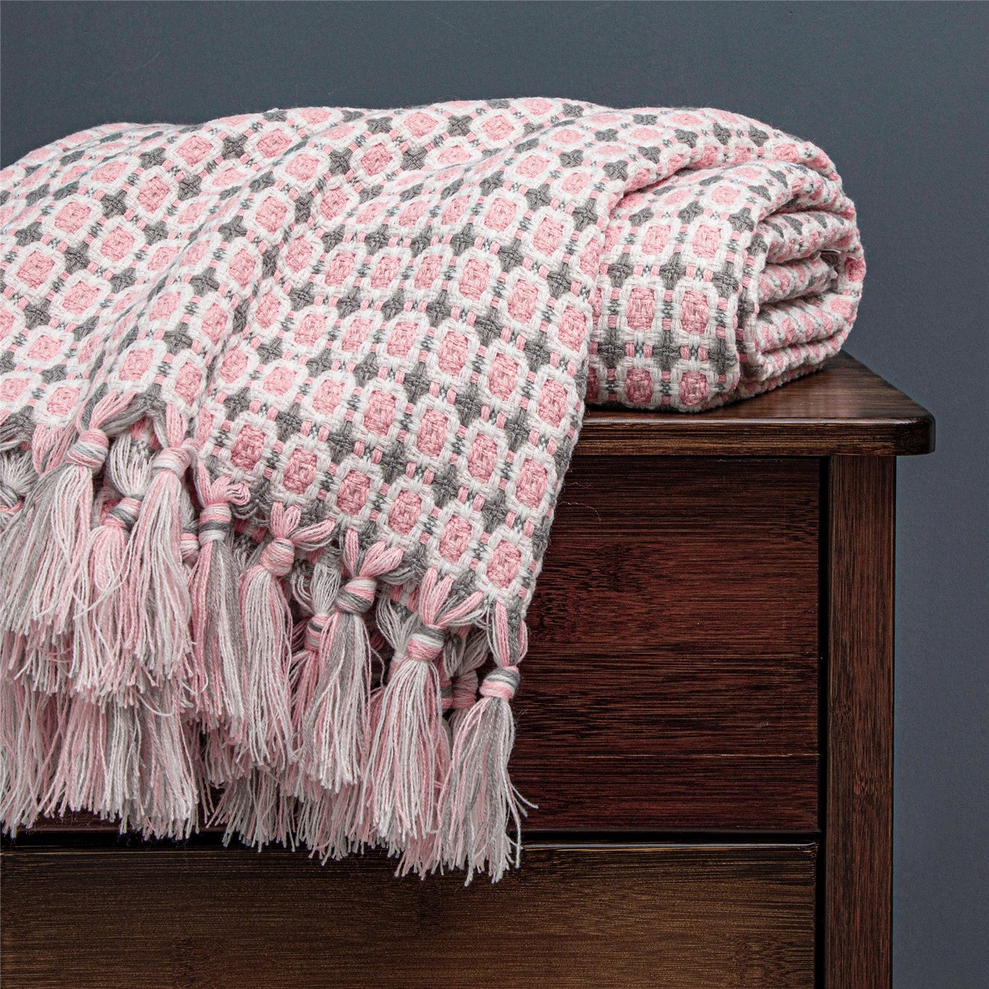 Fashion Knitted Solid Color Sofa Tassel Blanket