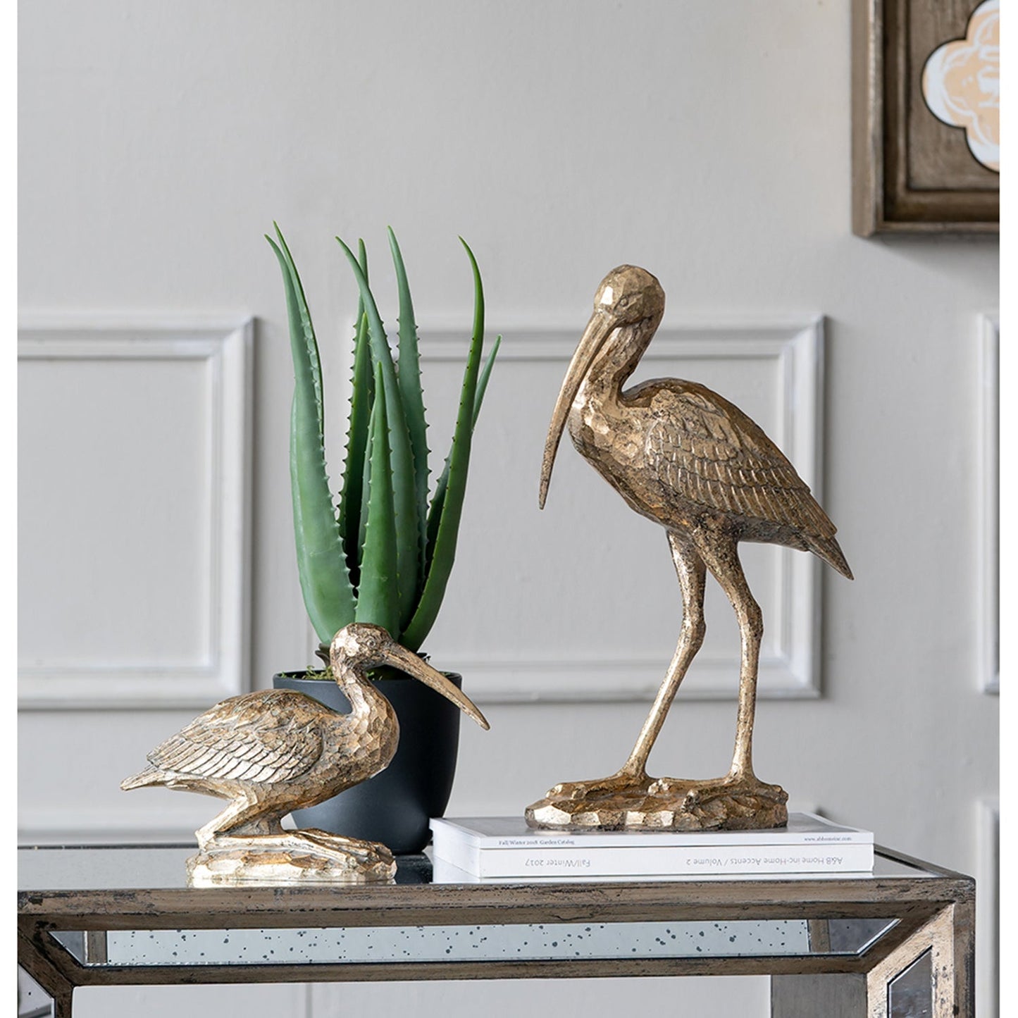 7.1x10.4x3" Kneeling Crane Figurine