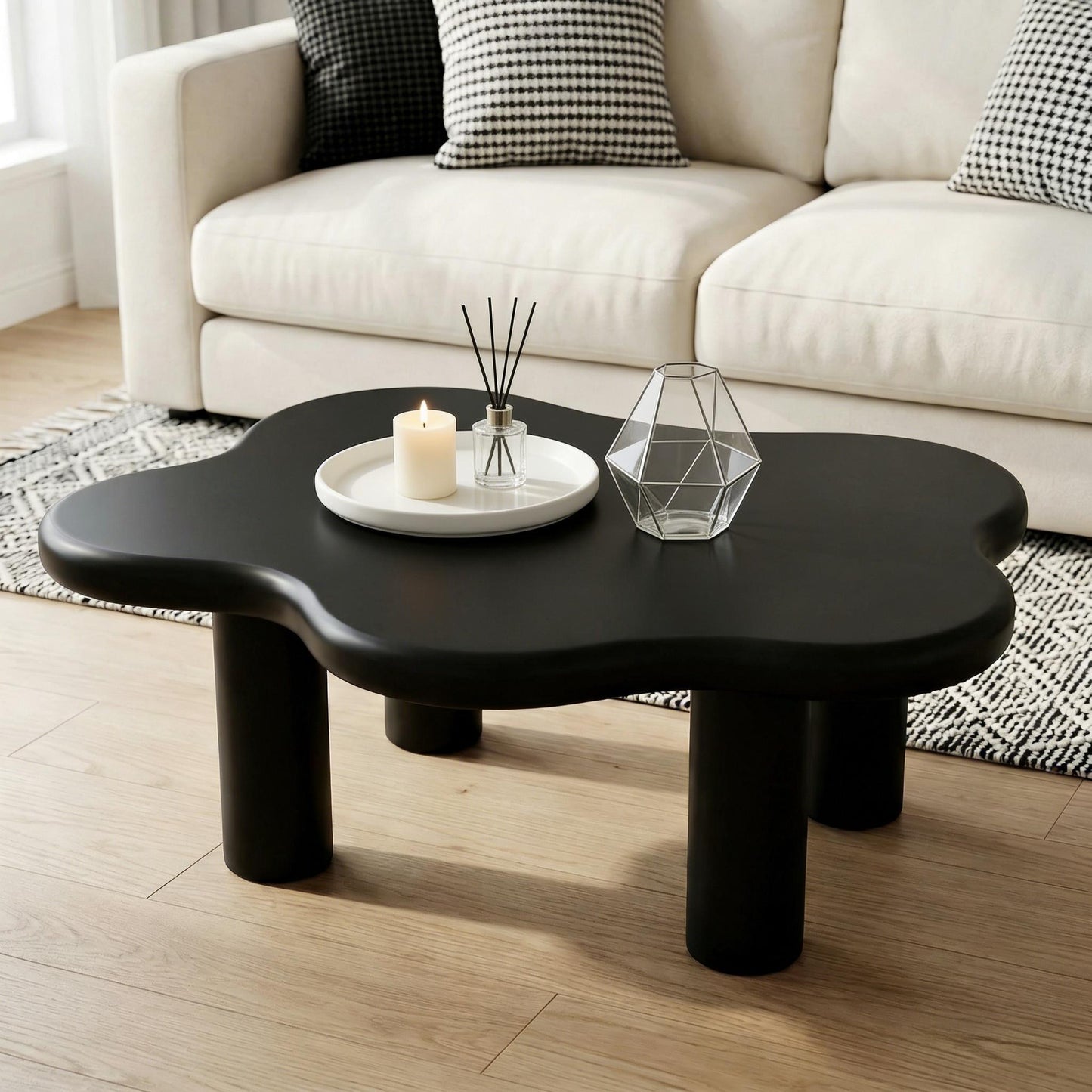Cloud Shaped Coffee Table With 4 Round Legs