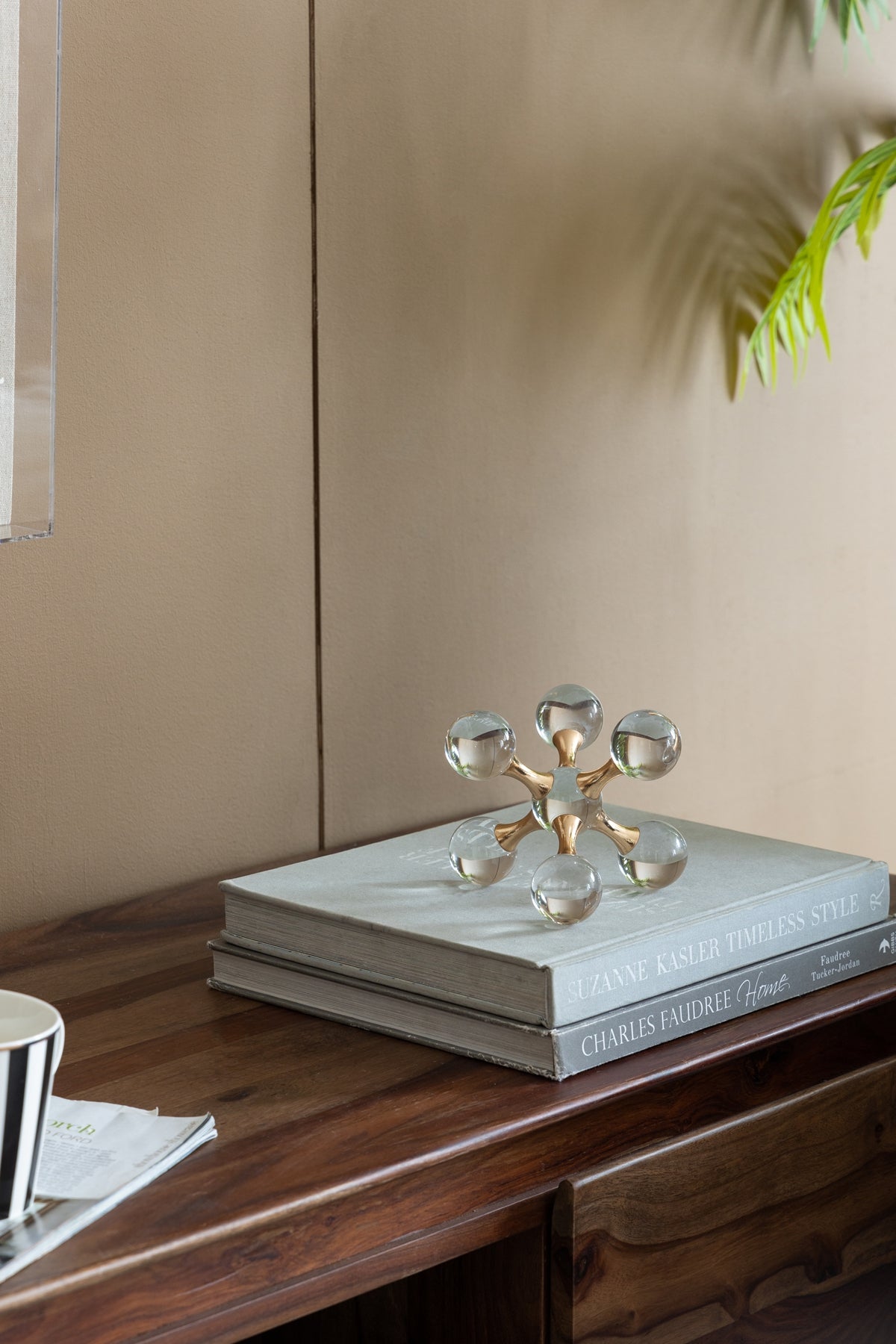 7.9" x 7.9" x 7.9" Clear and Gold Decorative Sculpture
