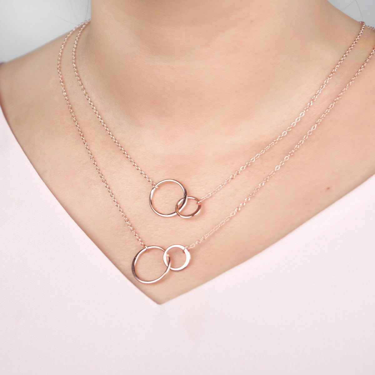 Mimi Necklace, Multiple Styles
