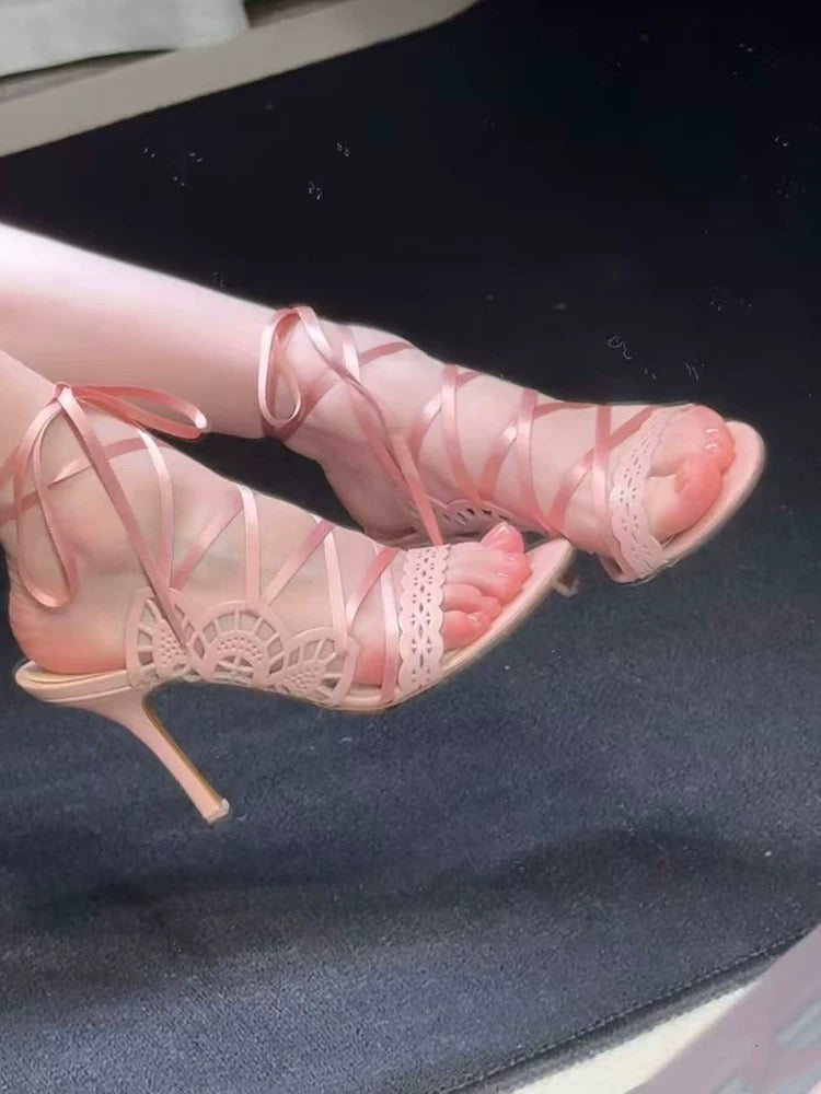 Vintage 2026 New Women Cross Strap High Heels, French Style Stiletto Hollow Printed Gorgeous Fairy Sandals