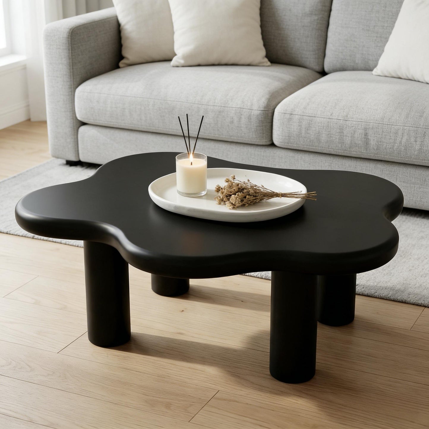Cloud Shaped Coffee Table With 4 Round Legs