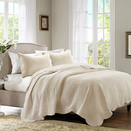 3 Pc Antimicrobial Cream Reversible Scalloped Edge Quilt Set