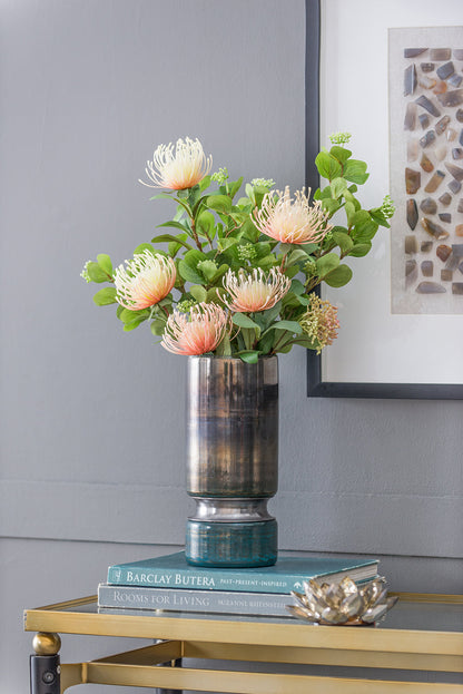 D5.1x13.2" Glass Vase