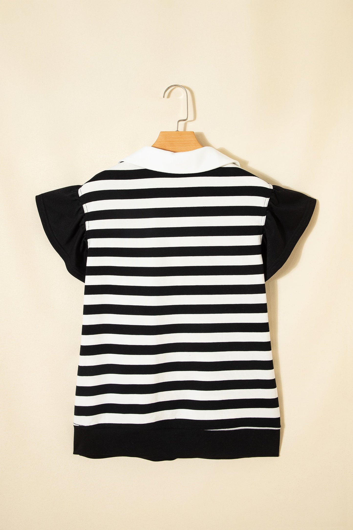 Lilith Ruffled Short Sleeve Blouse