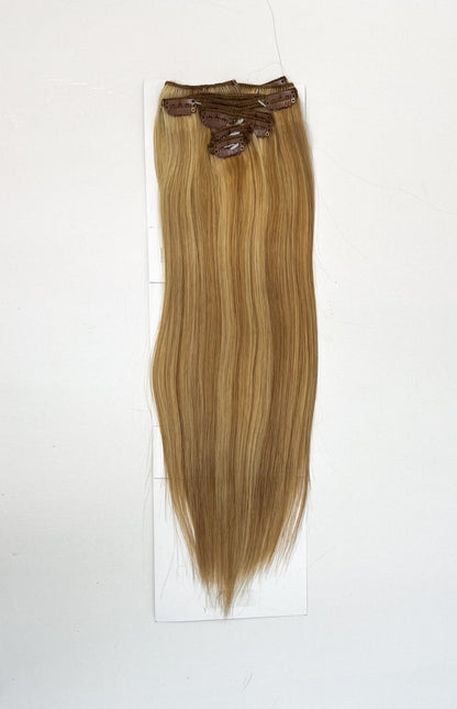 VIP Clip Extensions / Silky Straight 18" (140 g) - ClipeX System