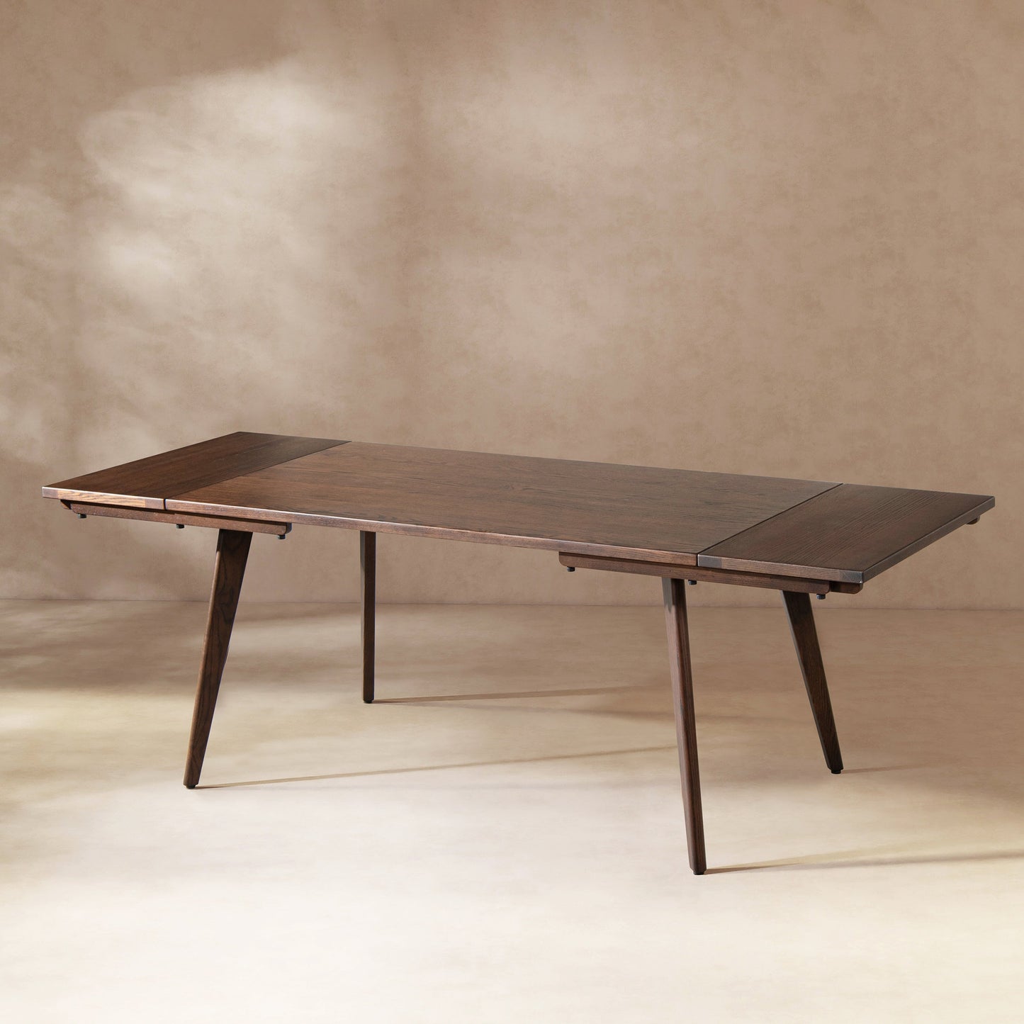 Capri 59-90.5" Solid Dining Table