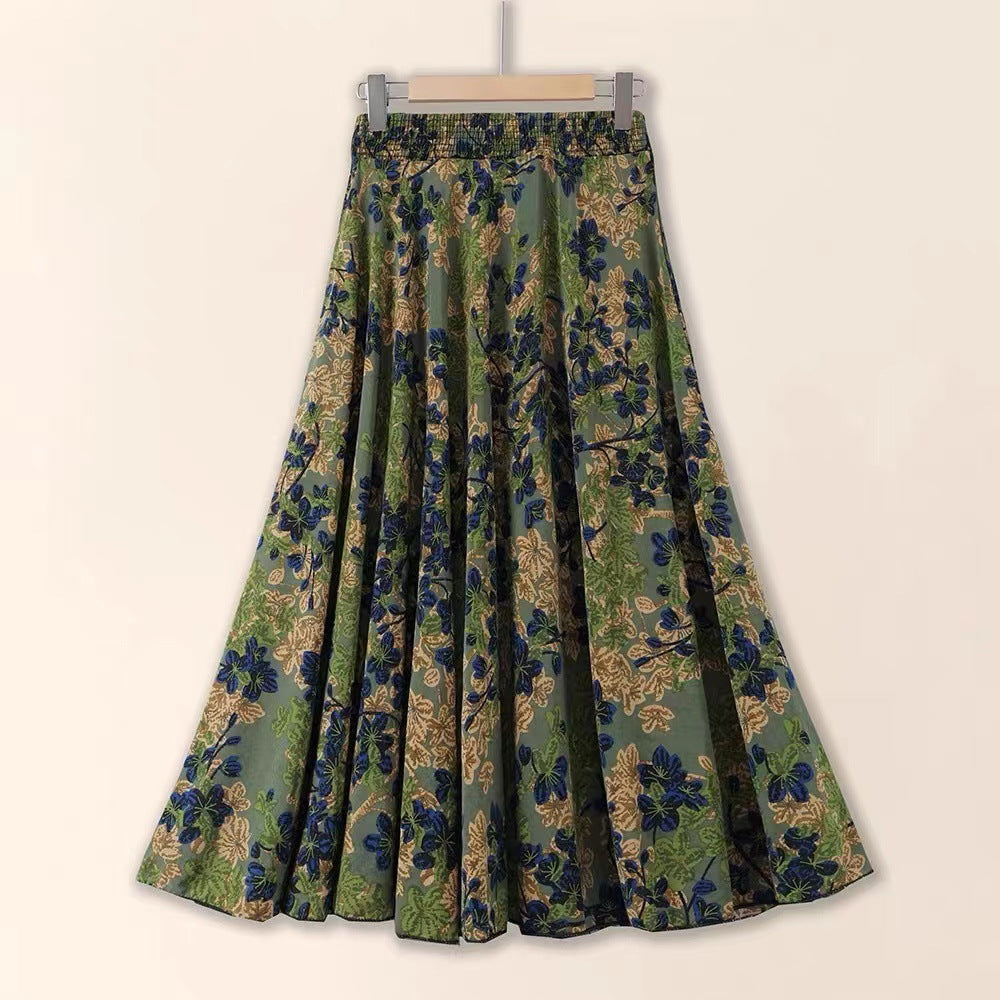 Slimming Pleated Floral Midi Dress