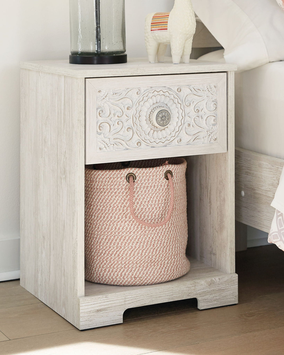 Paxberry - One Drawer Night Stand - Whitewash