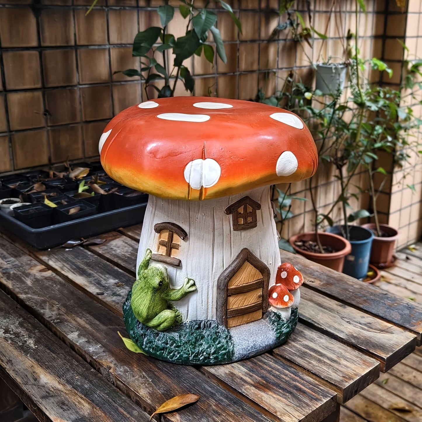 13.4" Mushroom House Garden Stool