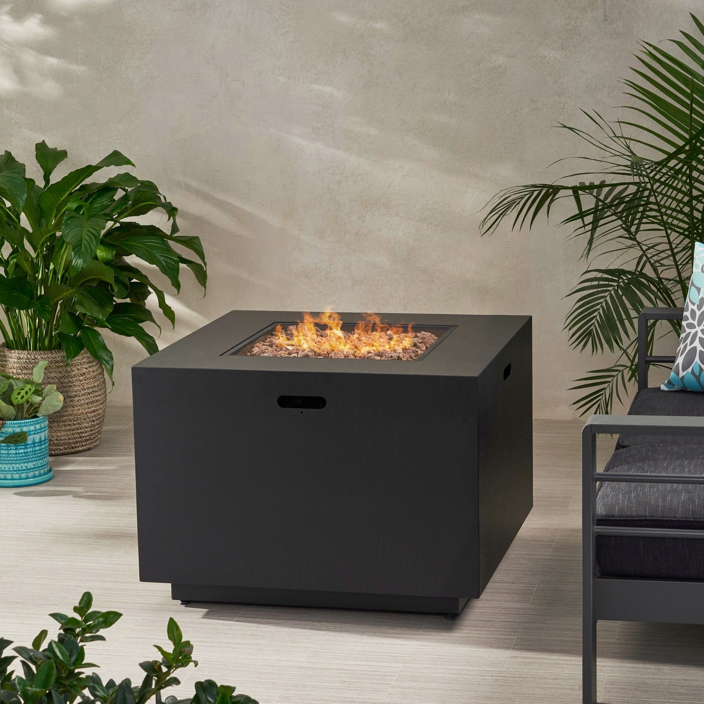 Outdoor Patio Propane Fire Pit 24" H x 31" W Square Iron Gas-burning Fire Pit