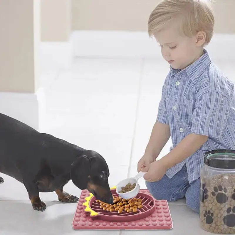 Slow Feeder Dog Bowls Stable Slow Feeder Licking Mat For Pets Slow Eating Smooth Texture Lick Pad For Pet Dog Puppy Cat Kitten