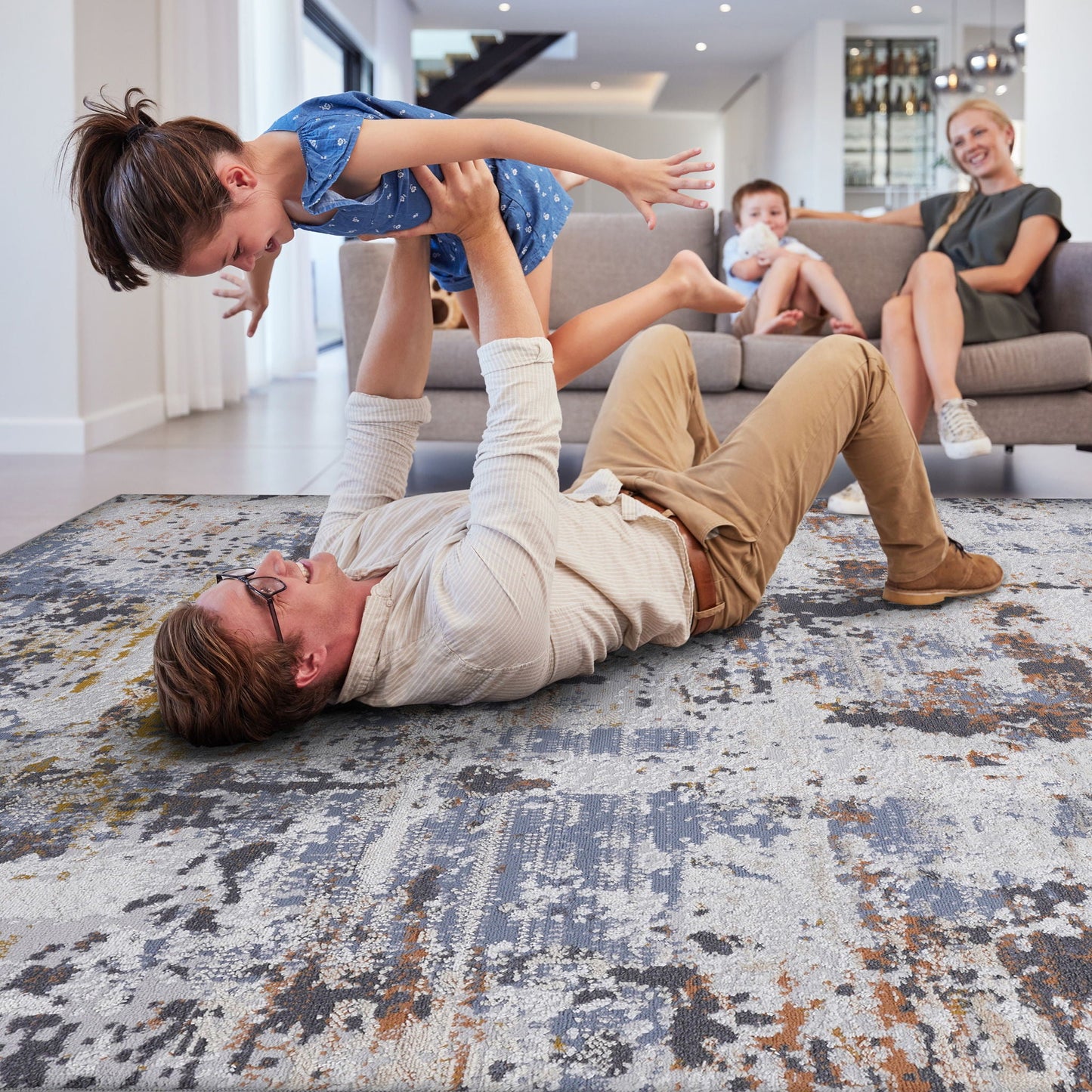 Payas - 6' X 9' Abstract Area Rug - Ivory / Blue