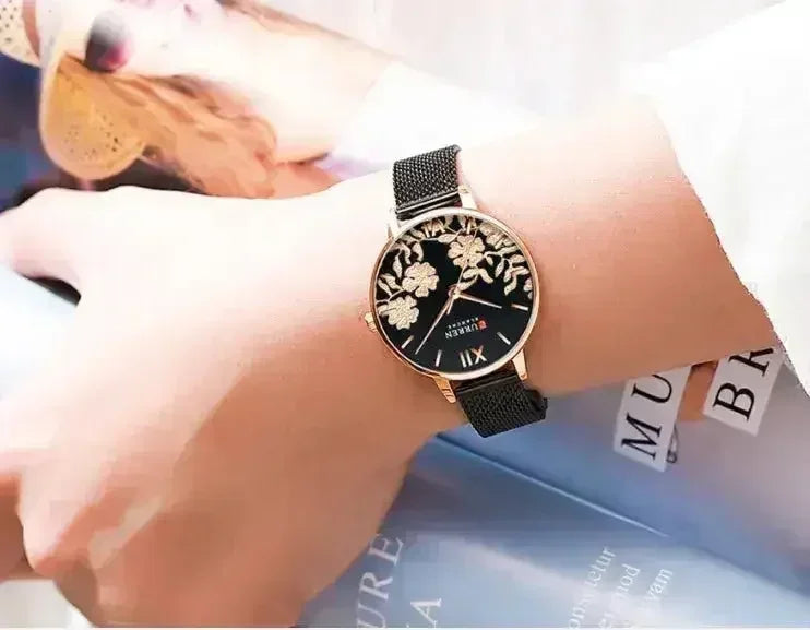 FUCHSIA Curren Watch - 32mm Romantic Timepiece | Femstylo