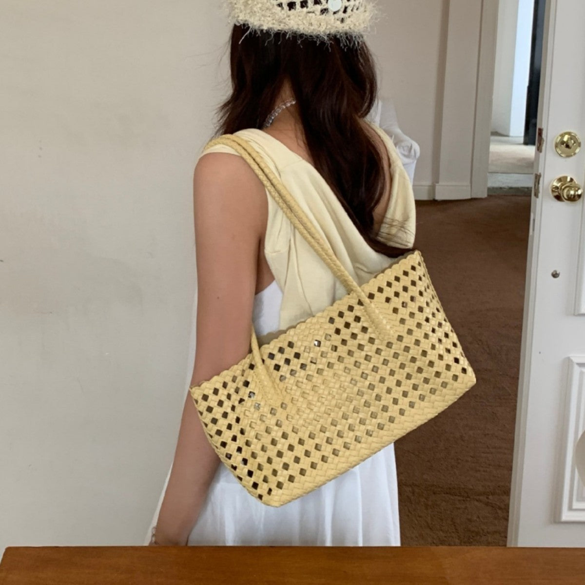 Hollow-out Woven Shoulder Bag For Women