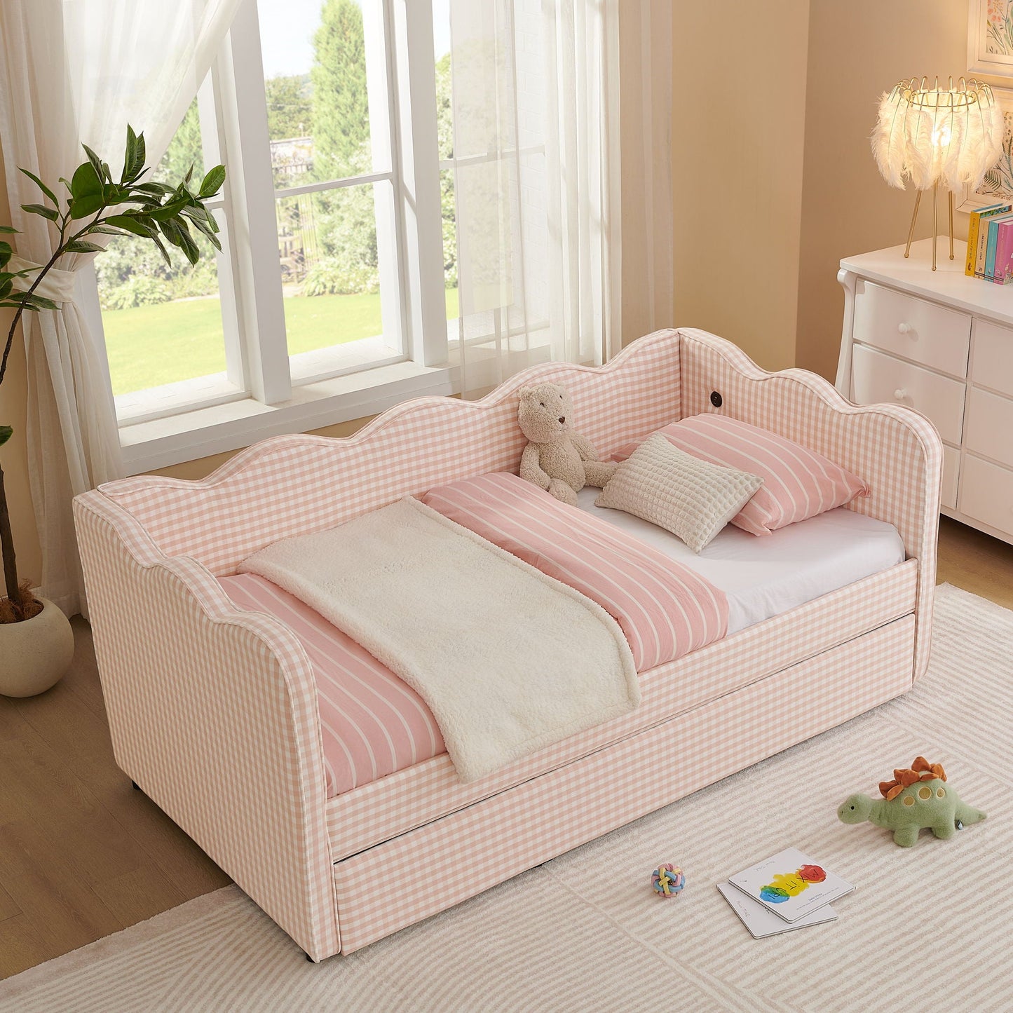 Gingham Daybed With USB Charging Port, Wave Shaped Design