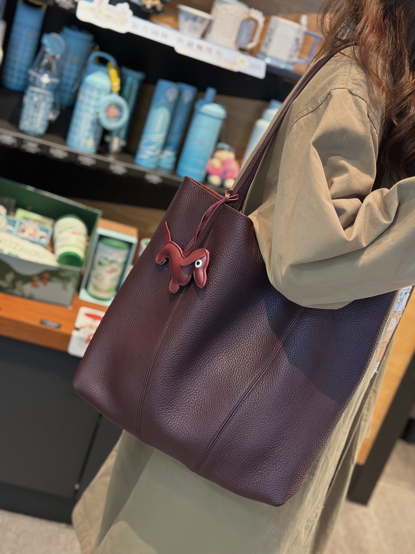 Top-grain Leather Tote Bag, High-end Feel, Large Capacity, Perfect For Commuting And Shopping, Casual And Minimalistic, Versatile Genuine Leather Mother-and-child Bag For Women