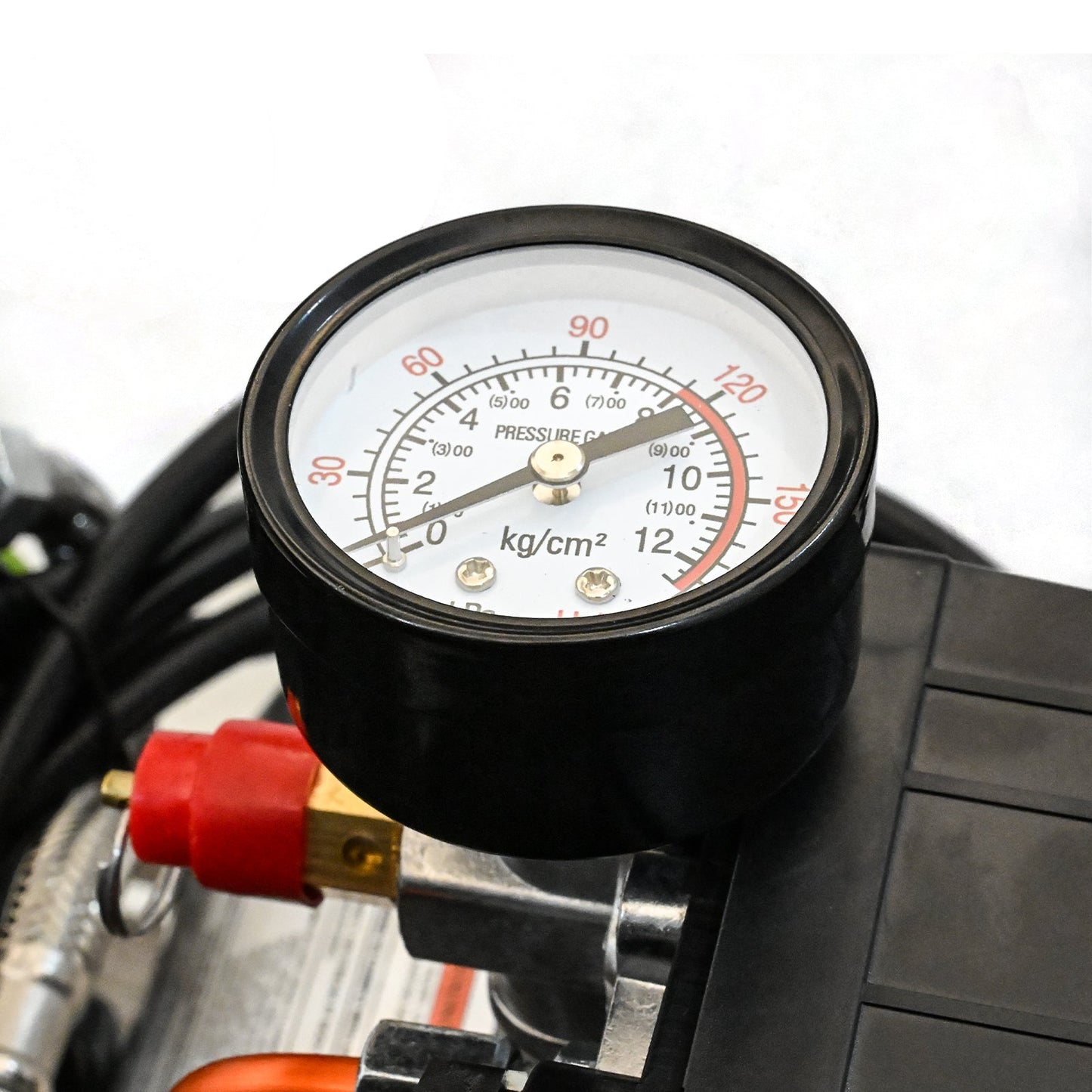 Oil Free Air Compressor with Quiet Low Noise and Portable Design