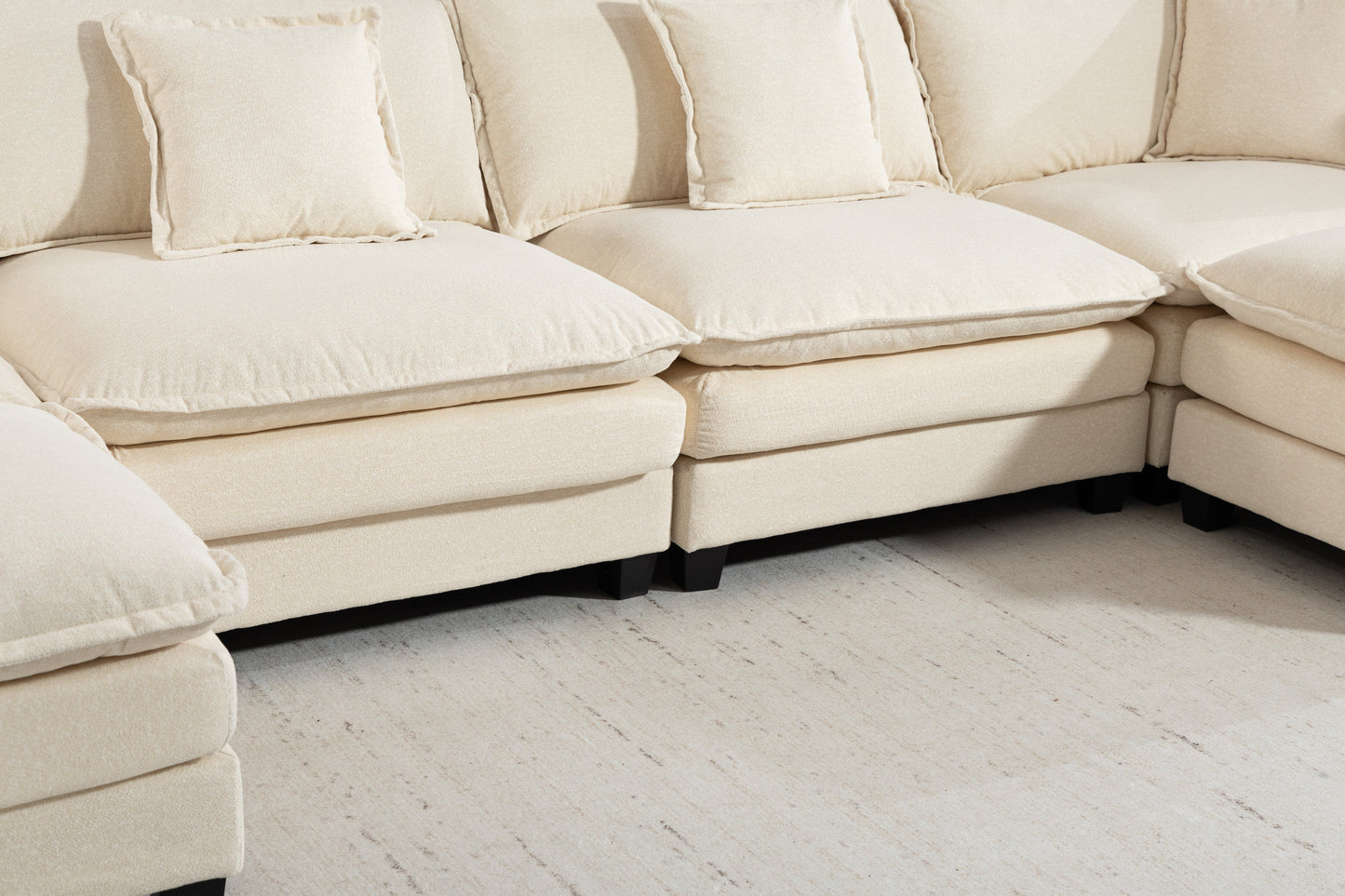 Modern 4-Seater Sectional Sofa with 2 Ottomans
