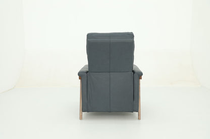 Lewiston - Push Thru The Arm Recliner