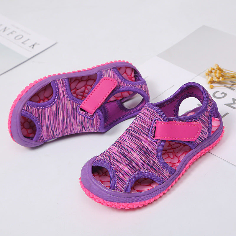 Hollow soft bottom boys beach shoes