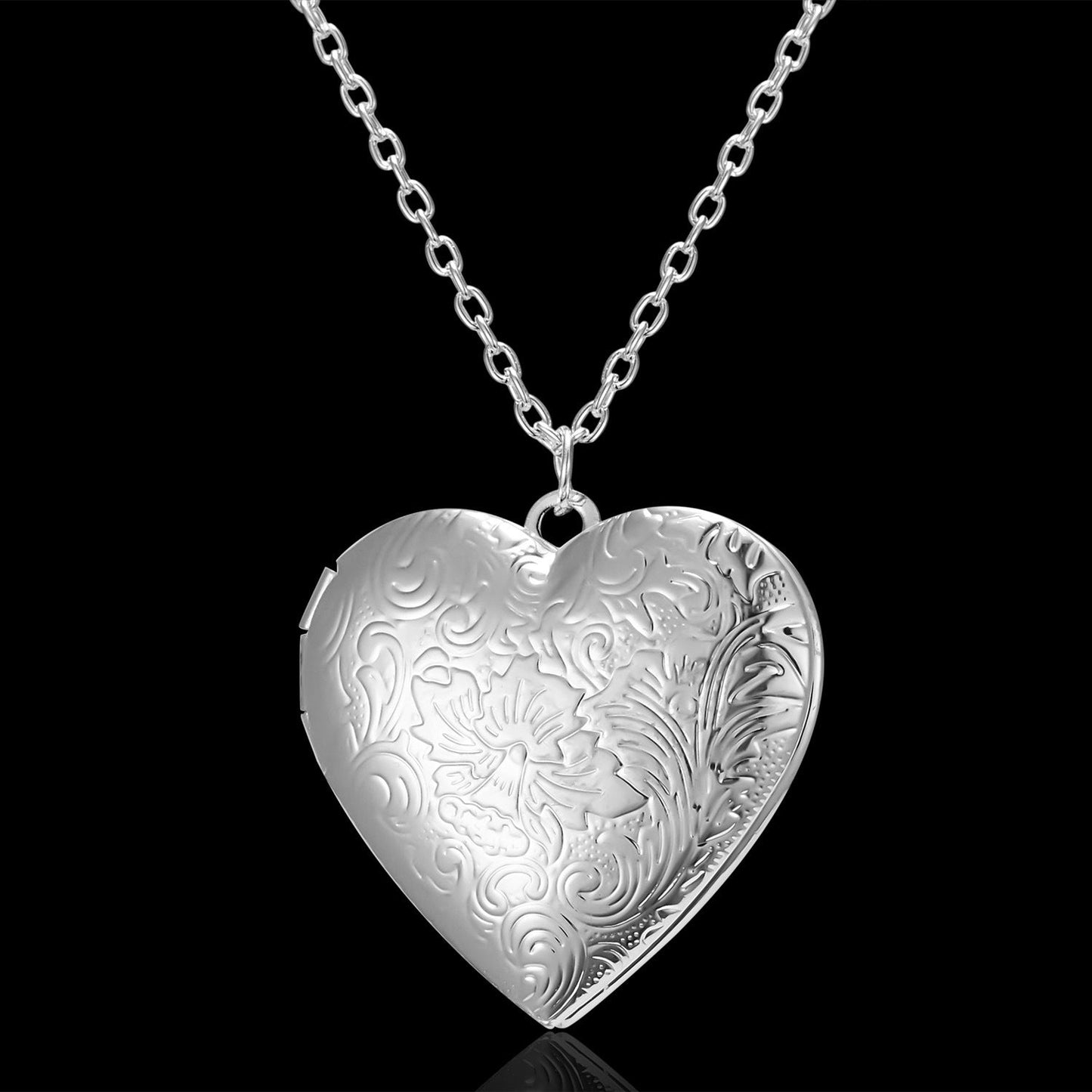 New Silver Carved Design Love Necklace Personalized Heart-shaped Photo Frame Necklace For Women Jewelry For Valentine's Day