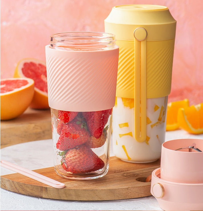 Portable Rechargeable Juicer for Smoothies and Juices On-the-Go