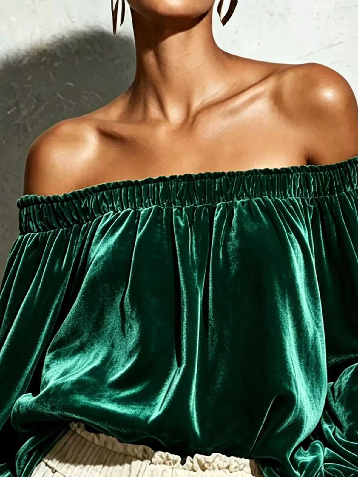 Off-Shoulder Velvet Long Sleeve T-Shirt