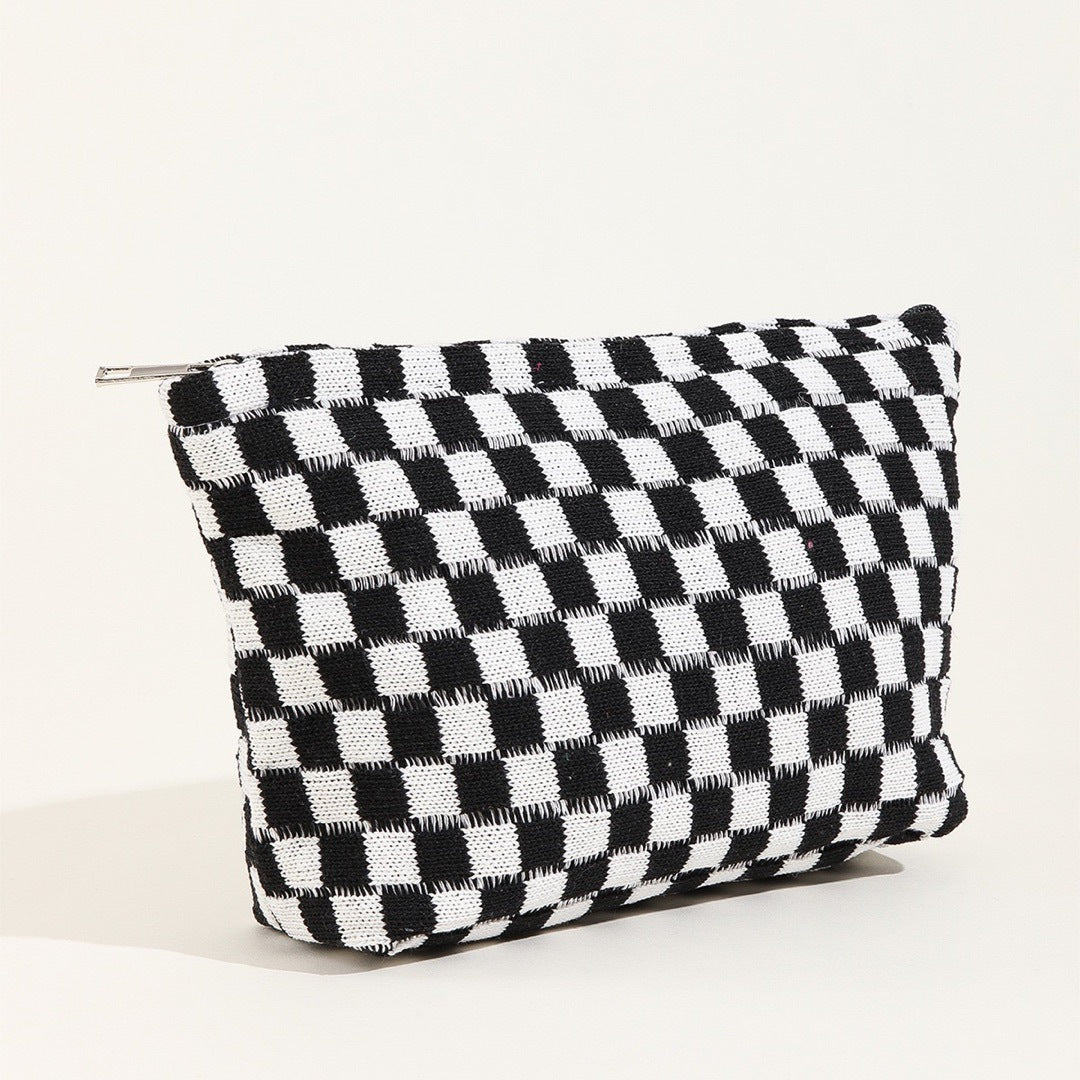 Large-capacity Yarn Checkerboard Makeup Bag