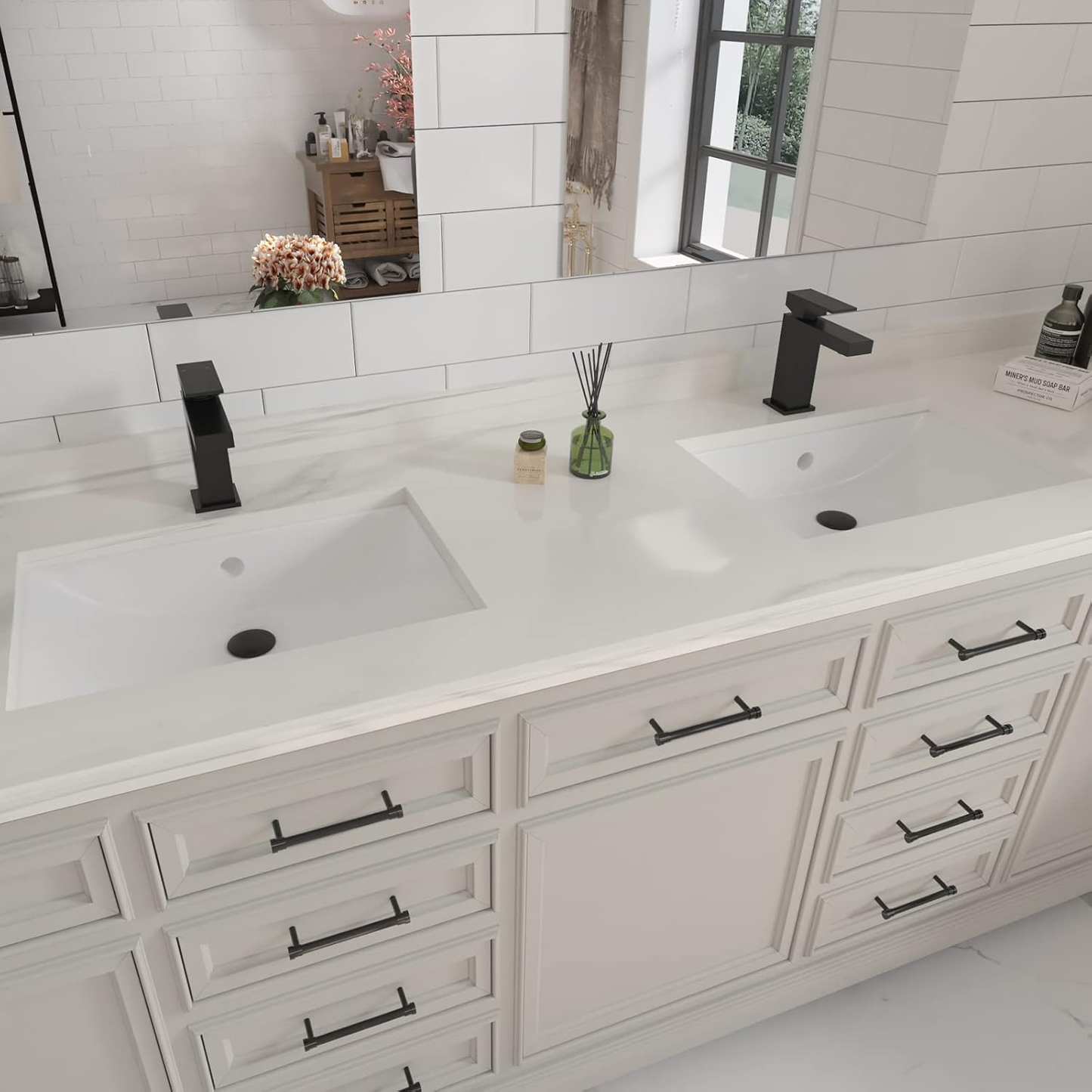 Single Handle Bathroom Faucet, Matte