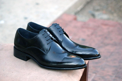 Ugo Vasare Burnished Calfskin Oxford - Black