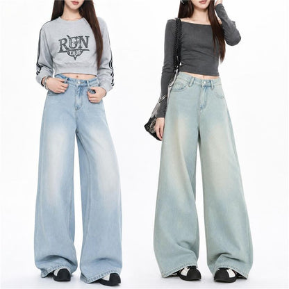 Loose And Comfortable Jeansstructured Slimming And With A Smooth Flowing Wide-leg Cut
