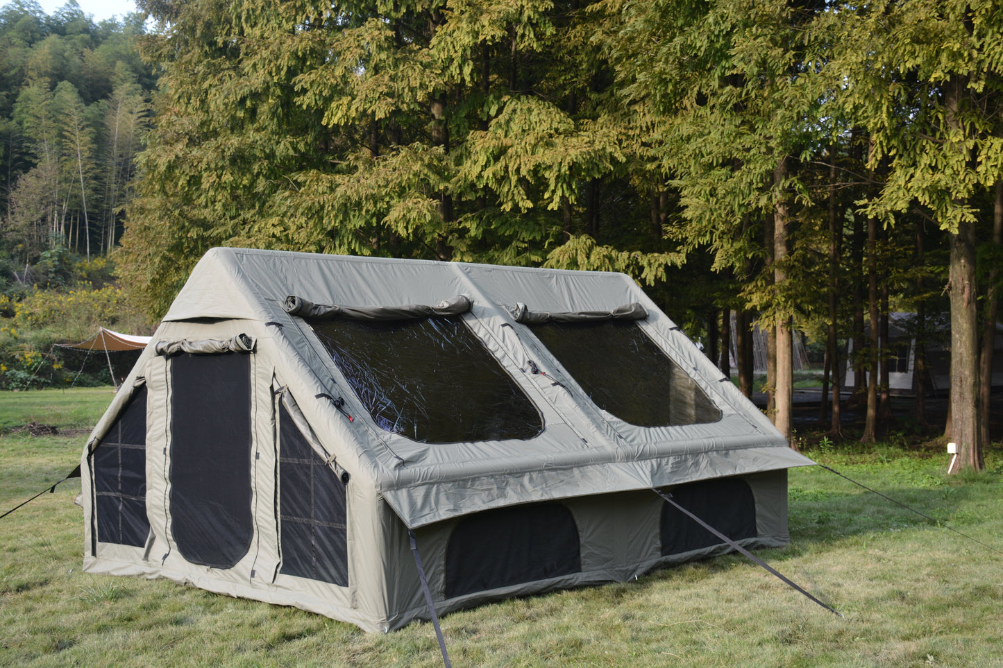 9.8 x 13ft Inflatable Camping Tent with Hand Pump