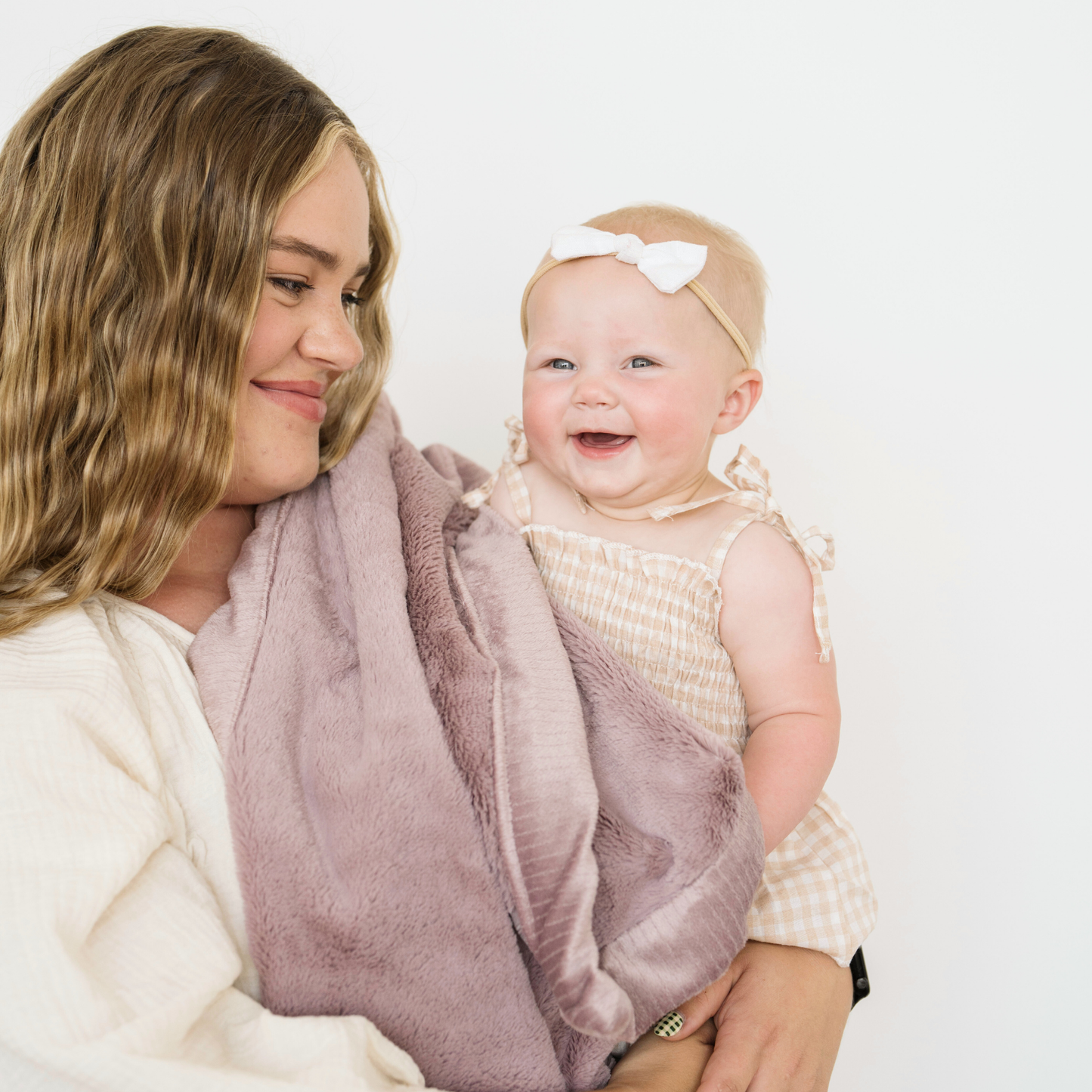 Lush Receiving Blanket 30x40 Inch by Saranoni