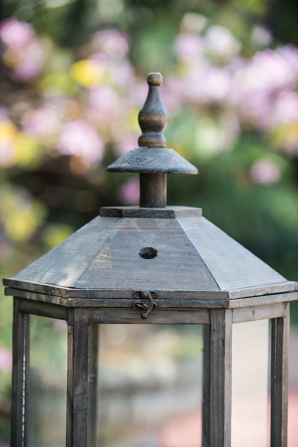 S/2 Graca Polygon Temple Garden Lanterns