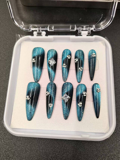 1051- Handmade press on nails fake nails removable
