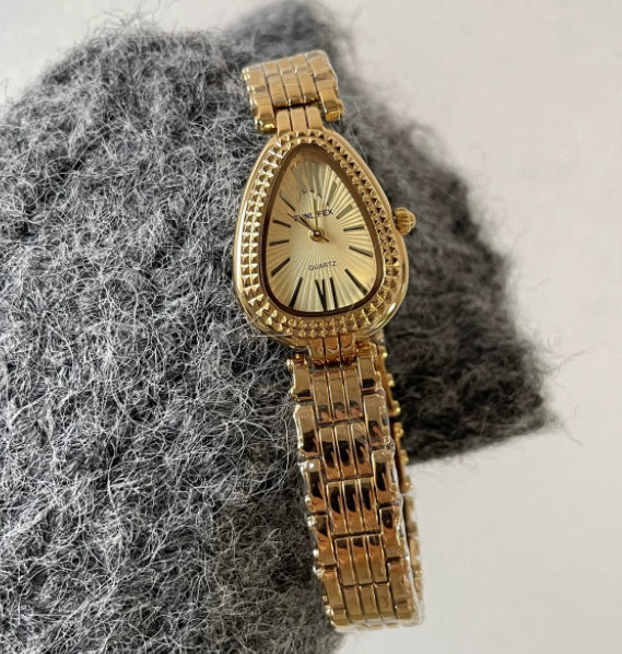 Vintage-style Elegant Chain Watch With A Fashionable And Niche Design