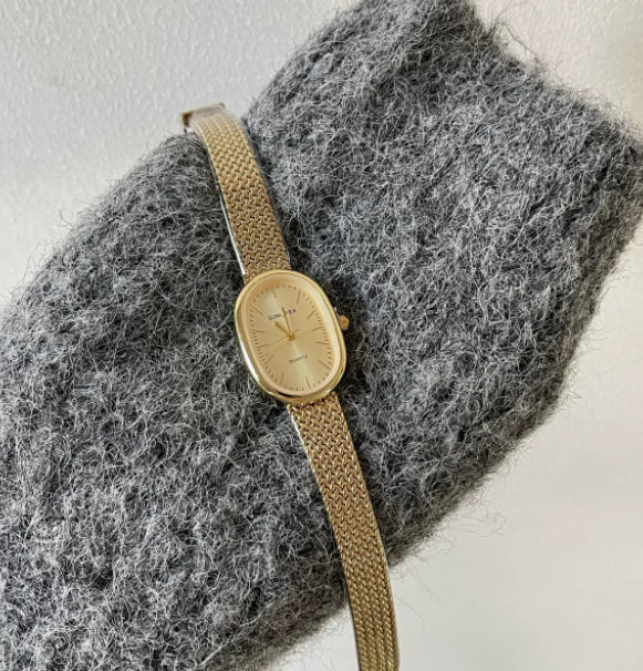 Vintage-style Elegant Chain Watch With A Fashionable And Niche Design
