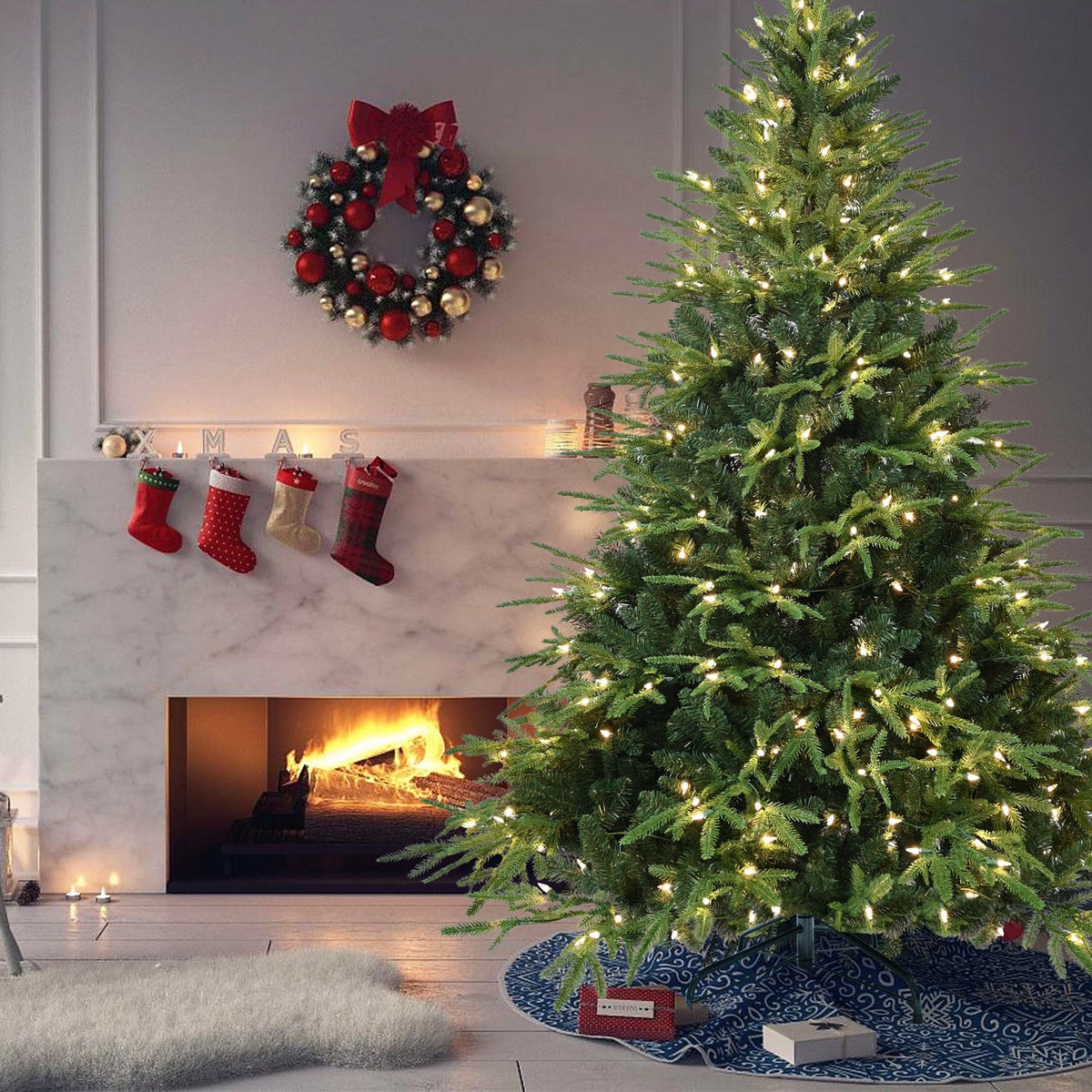 7.5ft Pre-Lit Artificial Christmas Tree with 650 Warm Lights