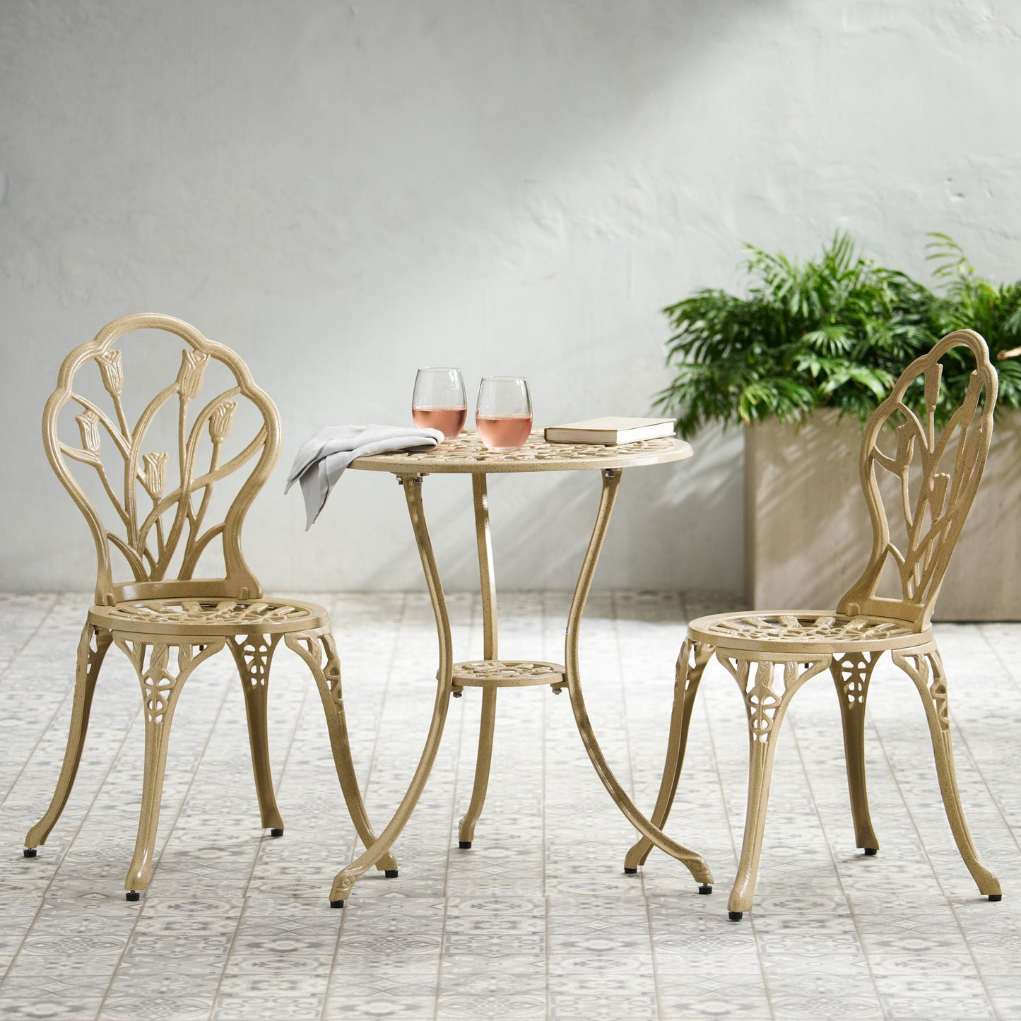 Nassau Cast 3 Piece Bistro Set