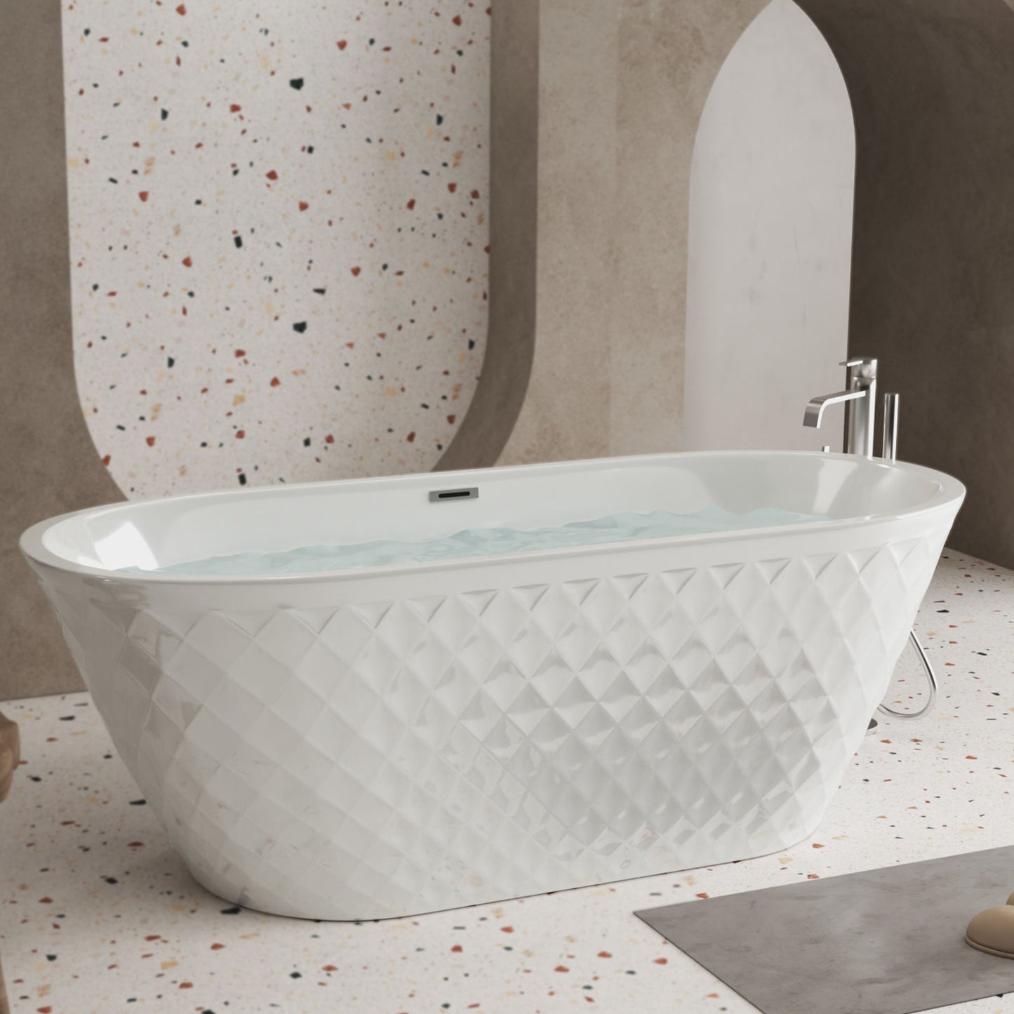 Freestanding Bathtub With Diamond Pattern Design