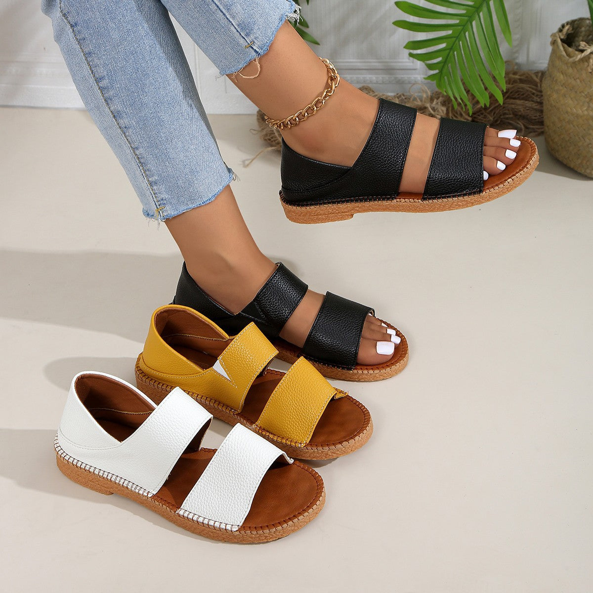 New Fairy-style Flat Soft Soled Sandals