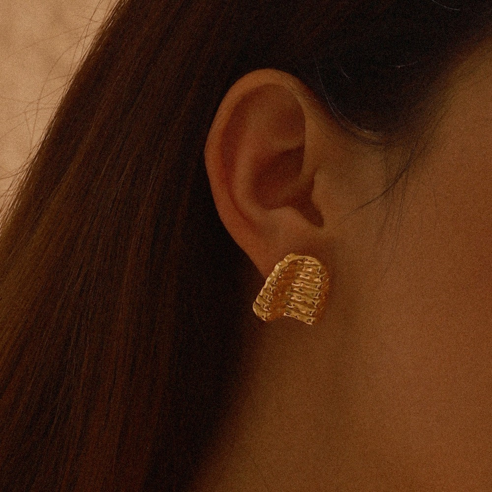 18K gold geometric shape with texture design unique personality earrings