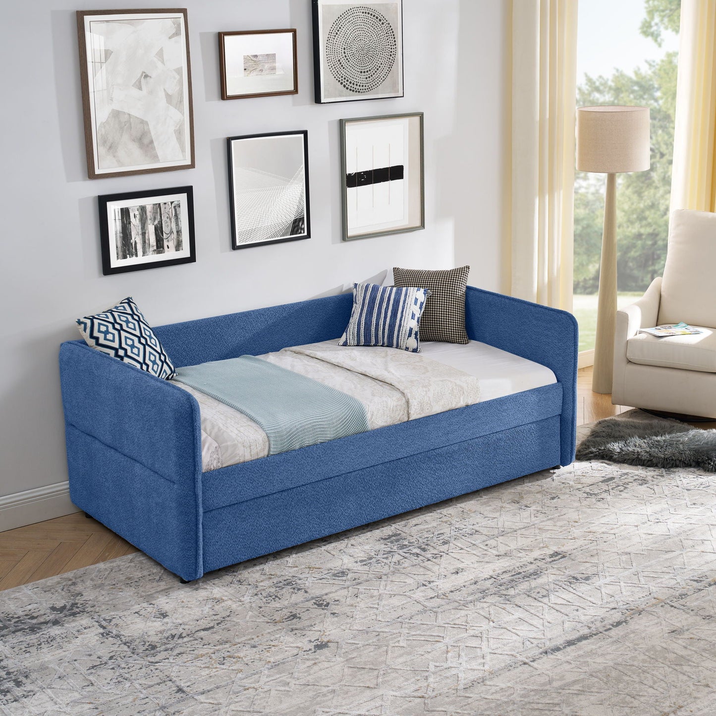 Upholstered Daybed With Pop Up Trundle