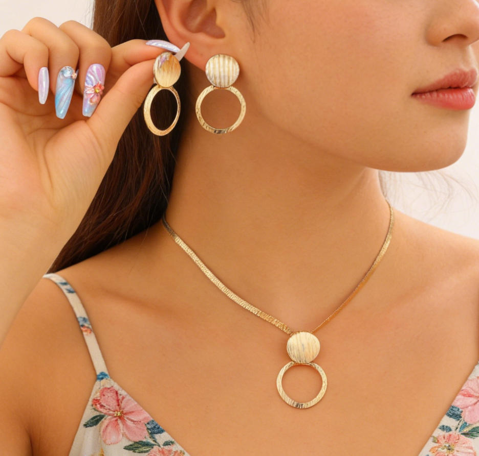 Creative Circle Heart Geometric Pendant Necklace & Earrings Elegant Jewelry Set