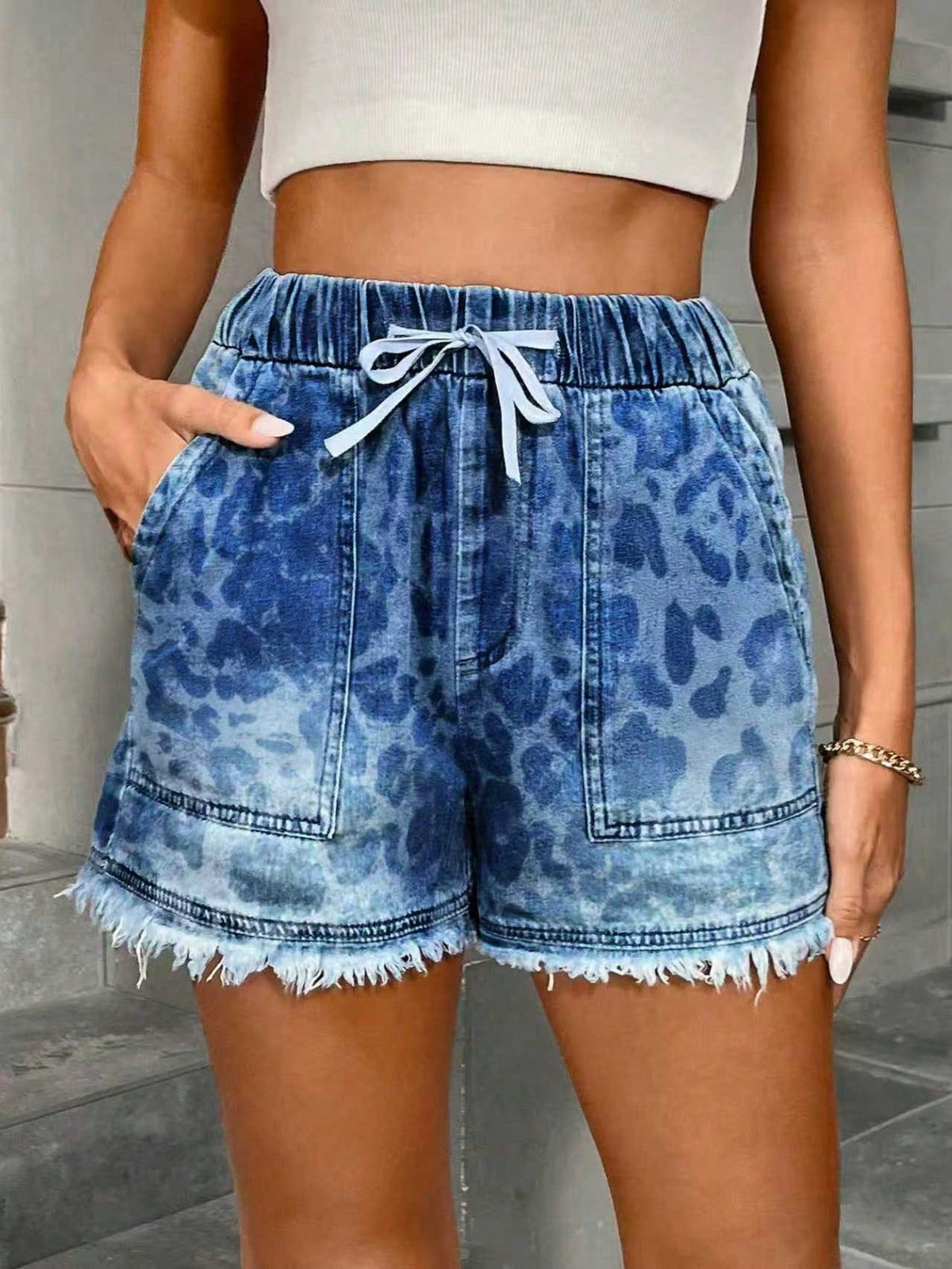 Womens Denim Shorts With Elastic Waist And Drawstring
