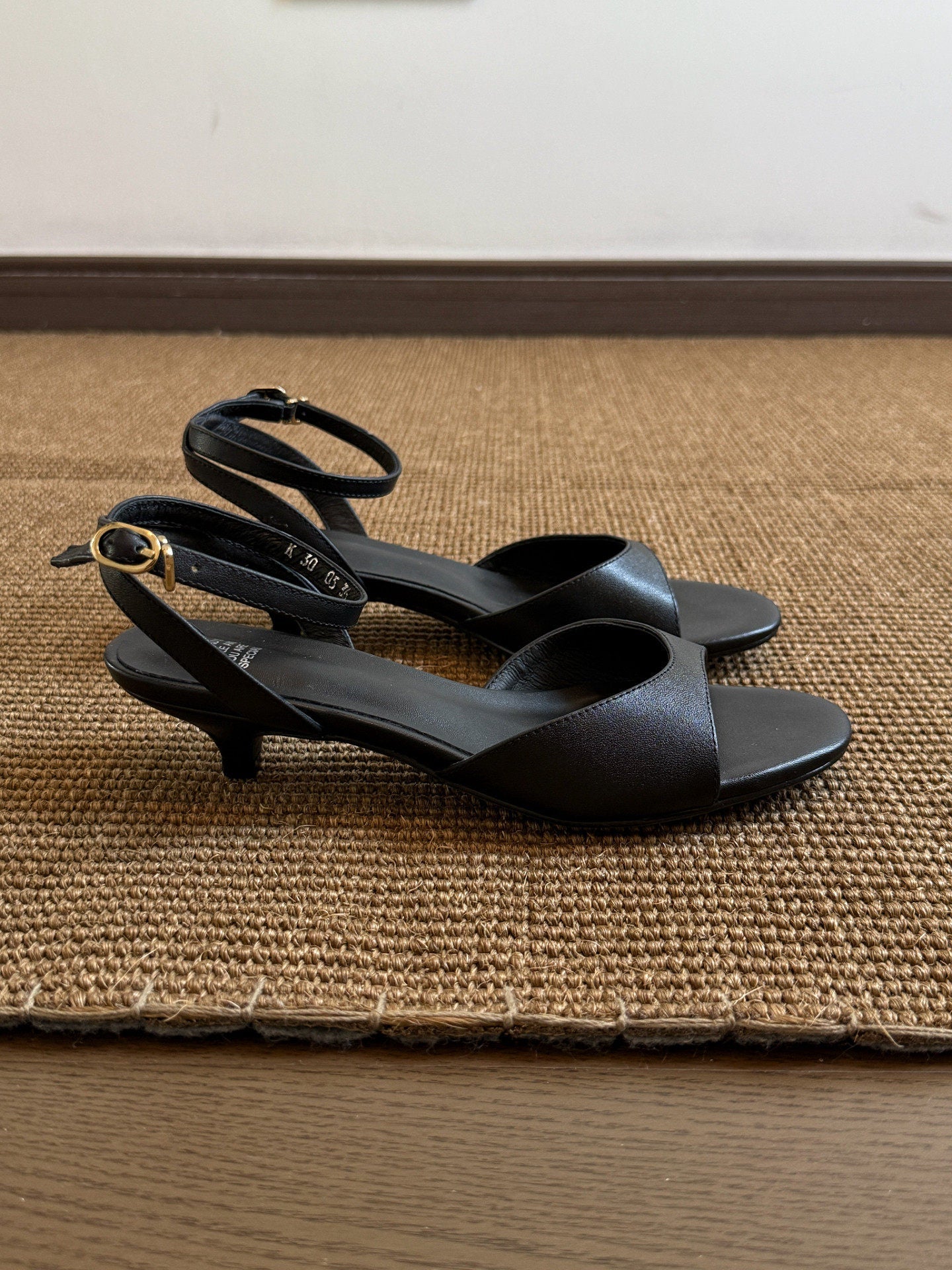 2026 Summer New Women Gentle Retro Sandals, Minimalist Fashion Comfort Kitten Heel Elegant Daily Commute Shoes, Green